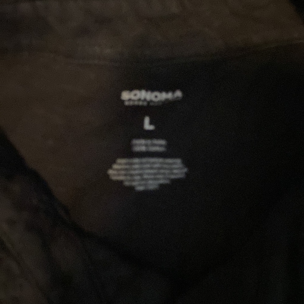 Collared shit - Picture 2 of 2